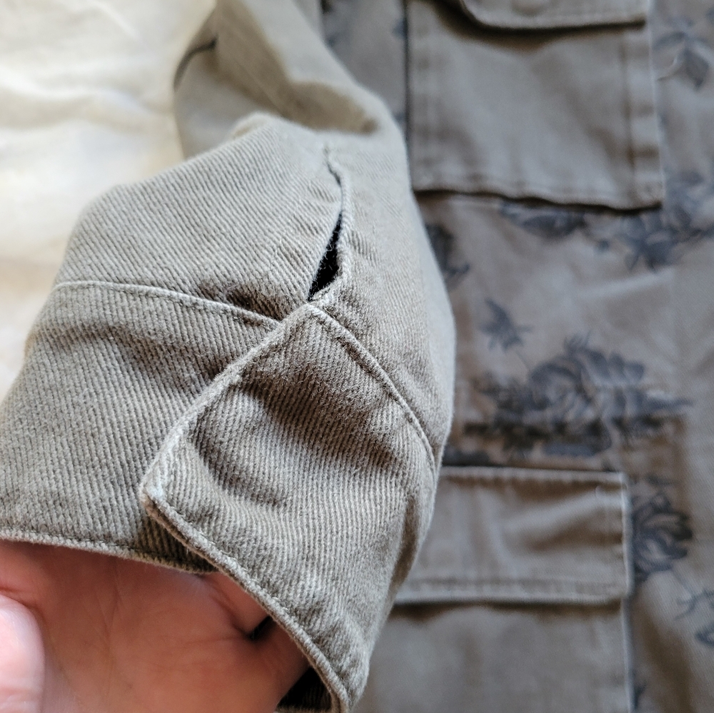 Signature8 | Olive Edgy Military Style Floral Embroidered Utility Jacket - Picture 10 of 12